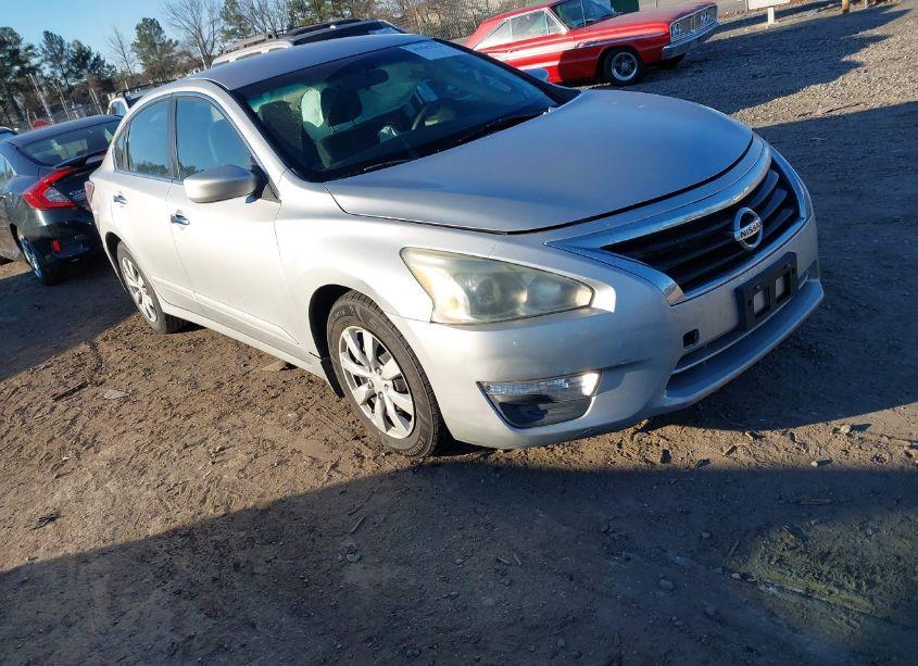 2015 Nissan Altima 2.5 S (VIN 1N4AL3AP0FC279634) main photo