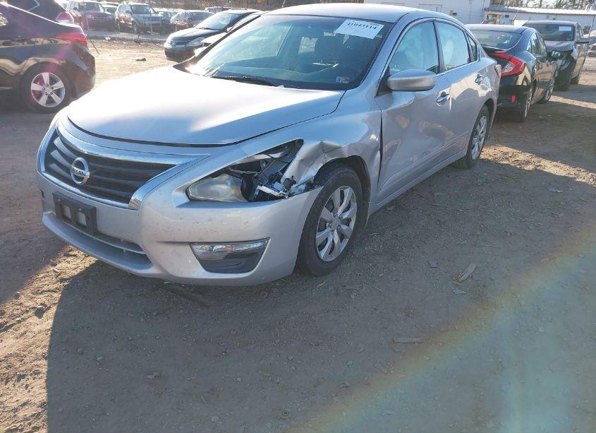 Photo 2 of 2015 Nissan Altima 2.5 S (VIN 1N4AL3AP0FC279634)