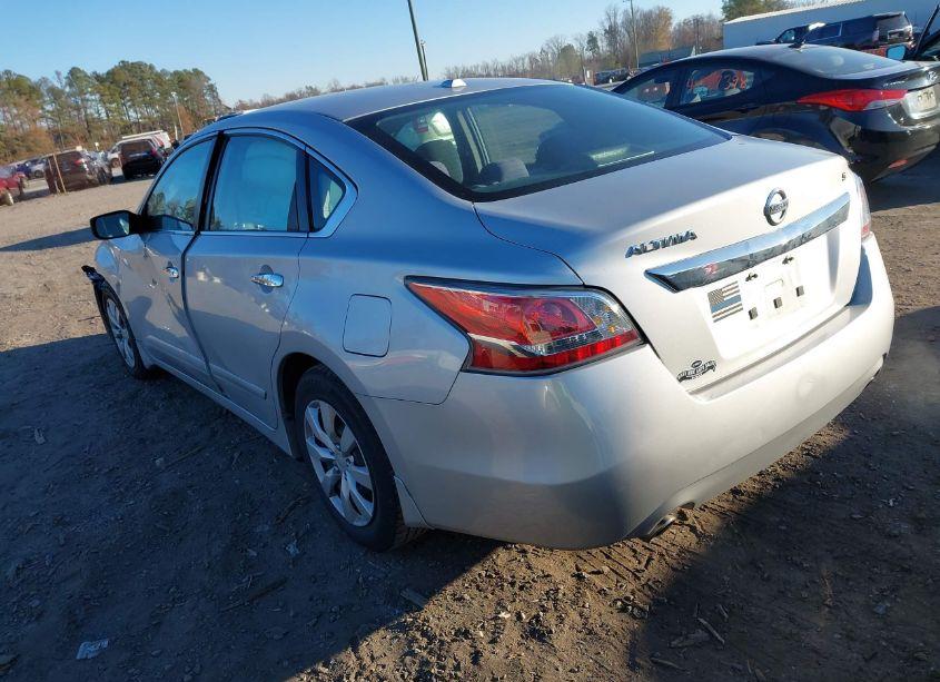 Photo 3 of 2015 Nissan Altima 2.5 S (VIN 1N4AL3AP0FC279634)