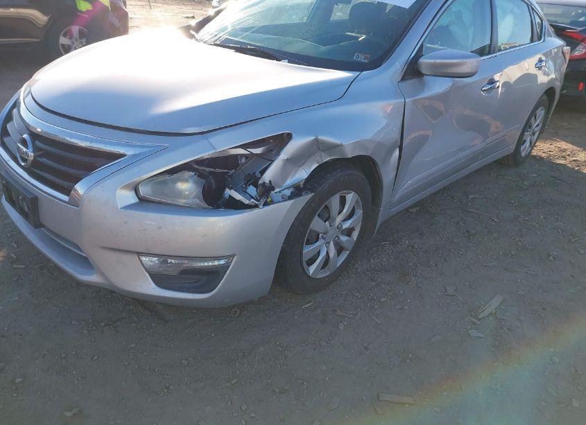 Photo 6 of 2015 Nissan Altima 2.5 S (VIN 1N4AL3AP0FC279634)