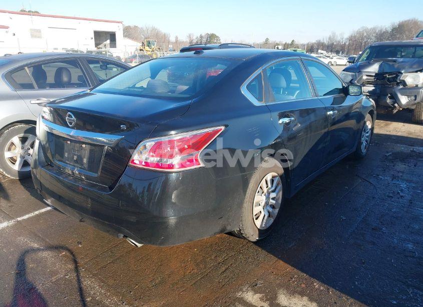 Photo 4 of 2015 Nissan Altima 2.5/2.5 S/2.5 SL/2.5 SV (VIN 1N4AL3AP0FC281609)