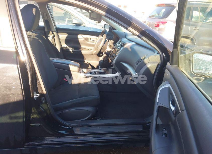 Photo 5 of 2015 Nissan Altima 2.5/2.5 S/2.5 SL/2.5 SV (VIN 1N4AL3AP0FC281609)