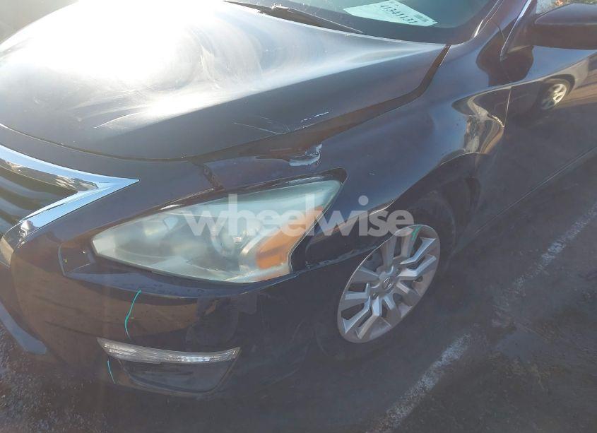 Photo 6 of 2015 Nissan Altima 2.5/2.5 S/2.5 SL/2.5 SV (VIN 1N4AL3AP0FC281609)