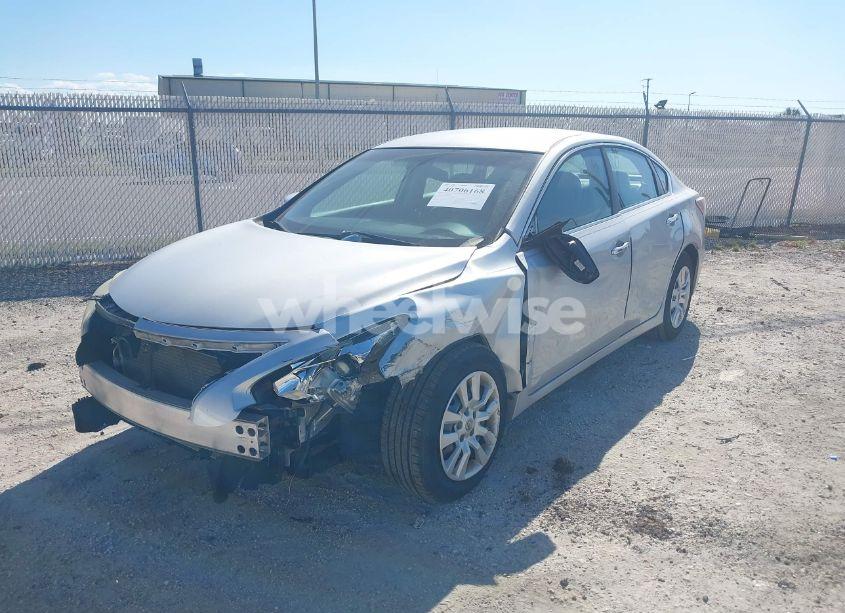 Photo 2 of 2015 Nissan Altima 2.5 (VIN 1N4AL3AP0FC282940)
