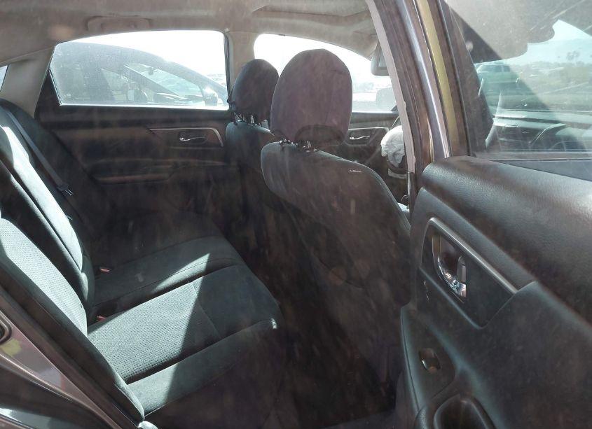 Photo 8 of 2015 Nissan Altima 2.5 SV (VIN 1N4AL3AP0FC290827)