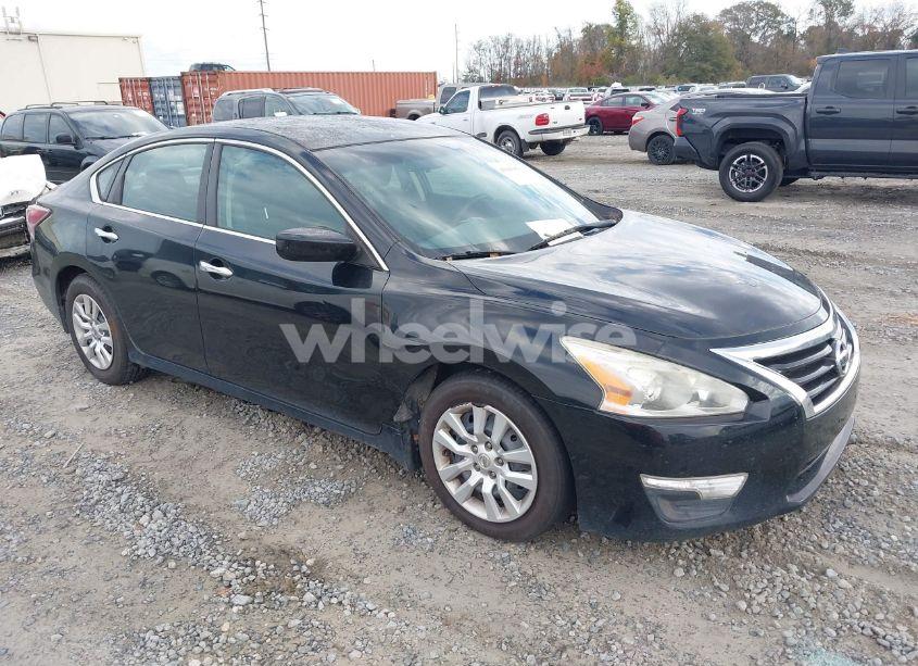 2015 Nissan Altima 2.5 S (VIN 1N4AL3AP0FC293081) main photo