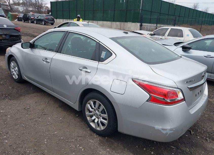 Photo 3 of 2015 Nissan Altima 2.5/2.5 S/2.5 SL/2.5 SV (VIN 1N4AL3AP0FC297583)