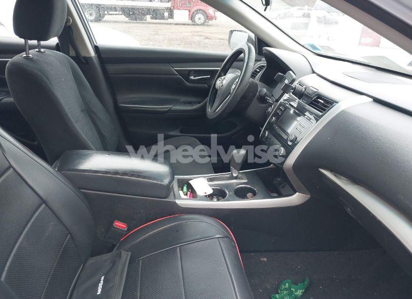 Photo 5 of 2015 Nissan Altima 2.5/2.5 S/2.5 SL/2.5 SV (VIN 1N4AL3AP0FC297583)