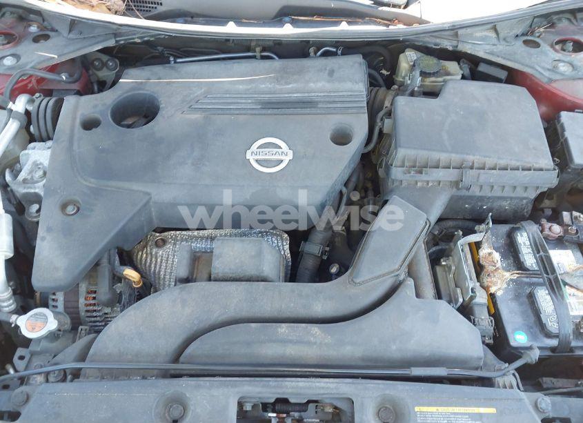 Photo 10 of 2015 Nissan Altima 2.5 S (VIN 1N4AL3AP0FC443304)