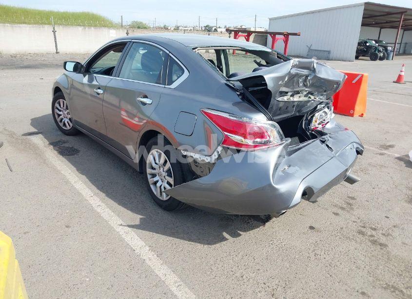 Photo 3 of 2015 Nissan Altima 2.5/2.5 S/2.5 SL/2.5 SV (VIN 1N4AL3AP0FC448017)