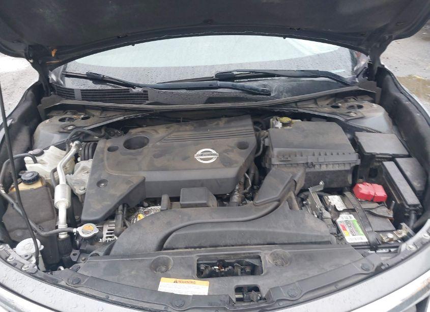 Photo 10 of 2015 Nissan Altima 2.5/S/SV/SL (VIN 1N4AL3AP0FC450432)