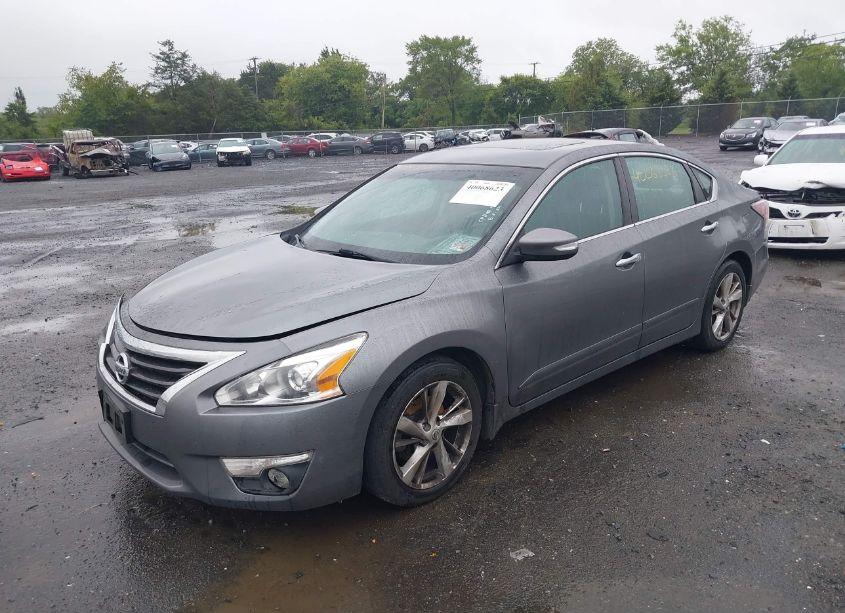 Photo 2 of 2015 Nissan Altima 2.5/S/SV/SL (VIN 1N4AL3AP0FC450432)