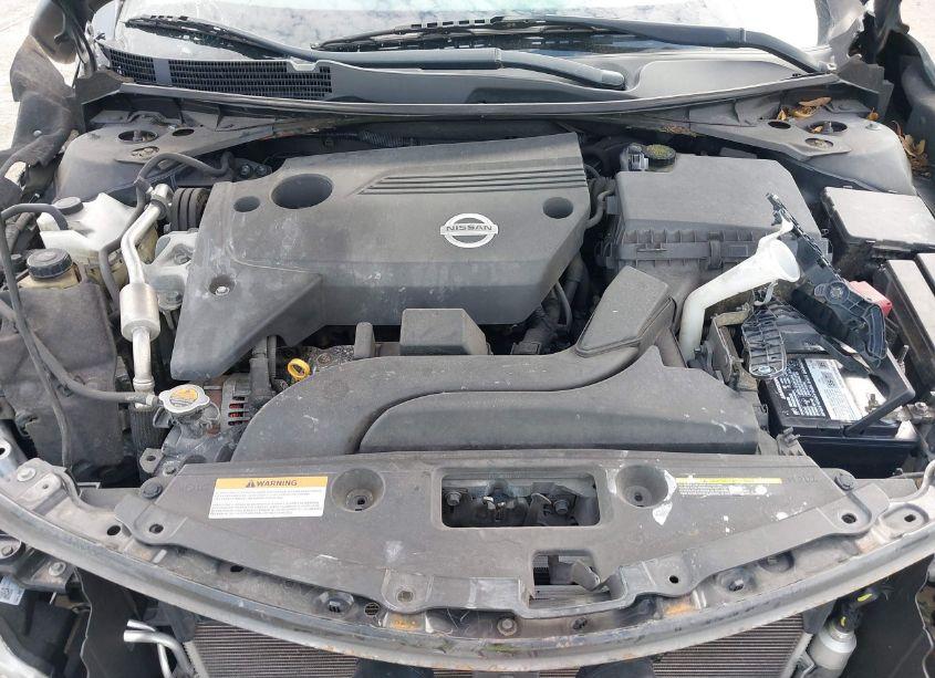 Photo 10 of 2015 Nissan Altima 2.5/2.5 S/2.5 SL/2.5 SV (VIN 1N4AL3AP0FC457266)