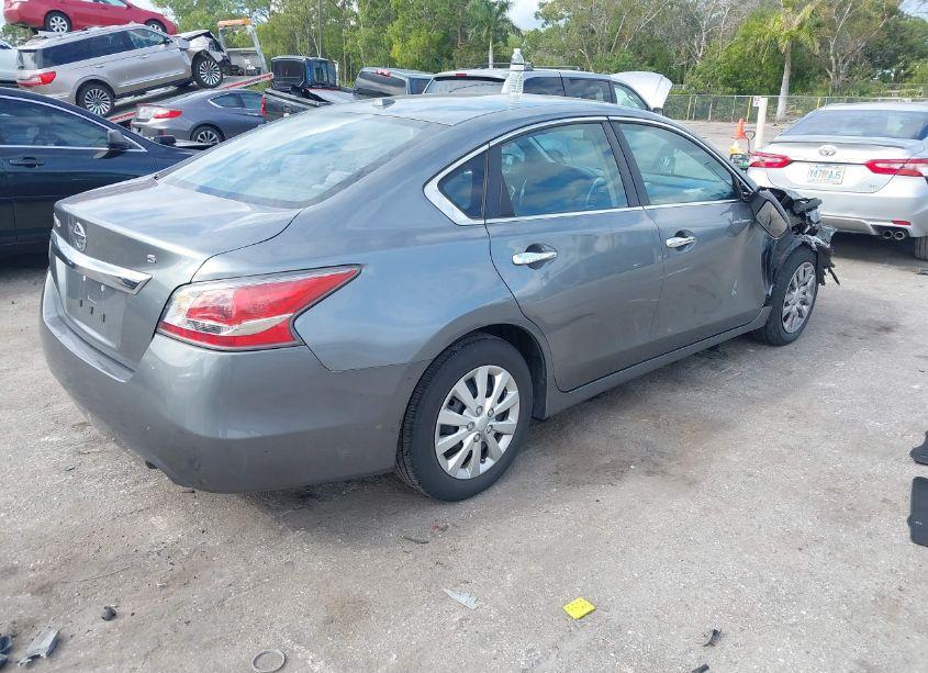 Photo 4 of 2015 Nissan Altima 2.5/2.5 S/2.5 SL/2.5 SV (VIN 1N4AL3AP0FC457266)