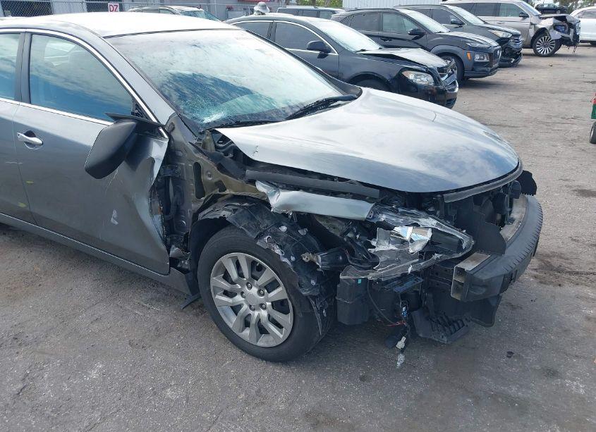 Photo 6 of 2015 Nissan Altima 2.5/2.5 S/2.5 SL/2.5 SV (VIN 1N4AL3AP0FC457266)