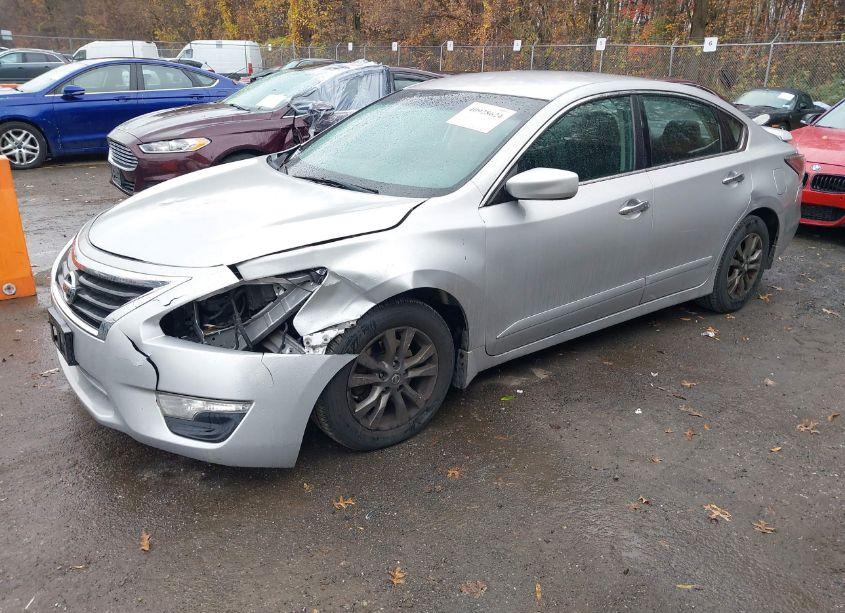 Photo 2 of 2015 Nissan Altima 2.5 S (VIN 1N4AL3AP0FC457848)