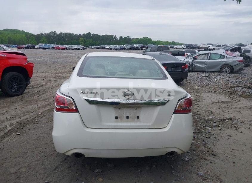 Photo 16 of 2015 Nissan Altima 2.5 S (VIN 1N4AL3AP0FC463990)