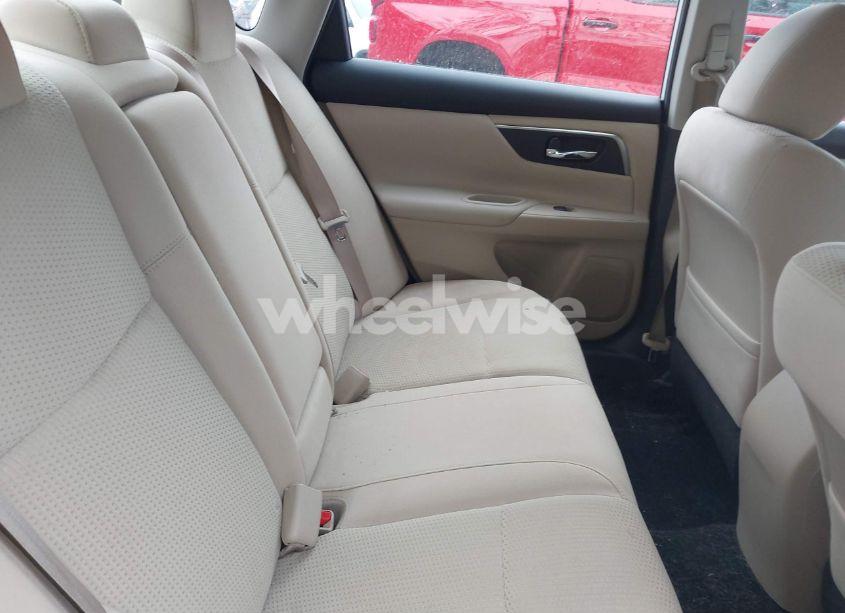 Photo 8 of 2015 Nissan Altima 2.5 S (VIN 1N4AL3AP0FC463990)