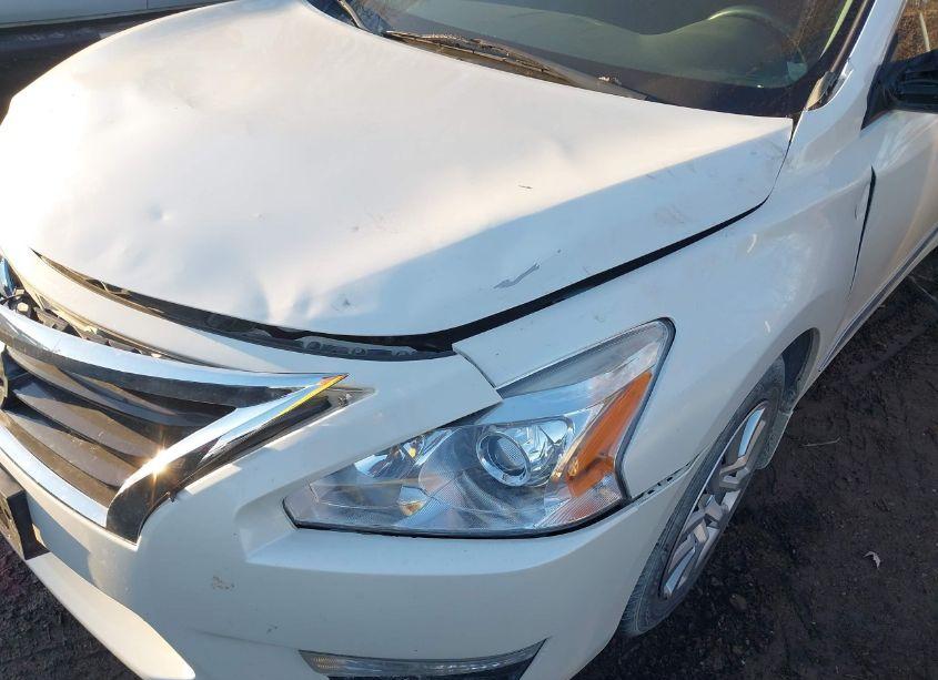 Photo 13 of 2015 Nissan Altima 2.5 S (VIN 1N4AL3AP0FC464024)