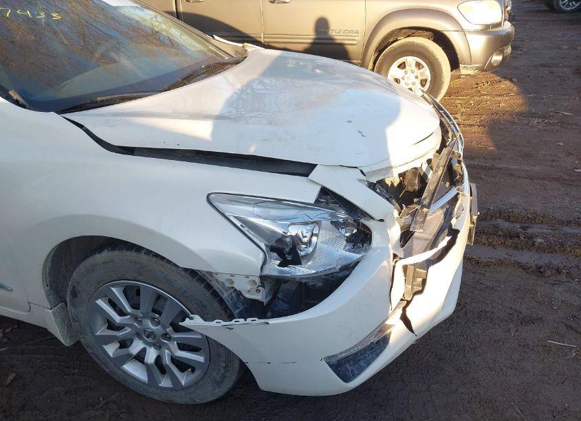 Photo 14 of 2015 Nissan Altima 2.5 S (VIN 1N4AL3AP0FC464024)