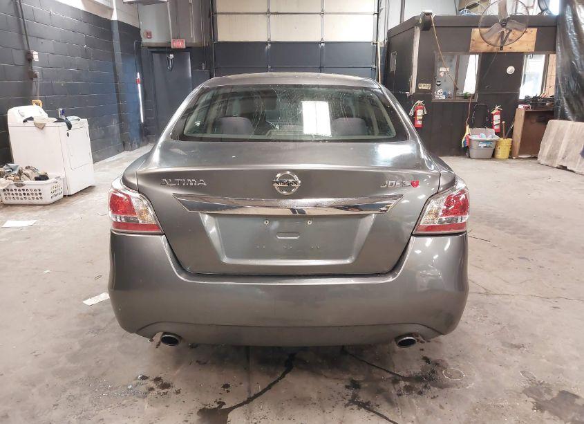 Photo 16 of 2015 Nissan Altima 2.5/2.5 S/2.5 SL/2.5 SV (VIN 1N4AL3AP0FC464735)