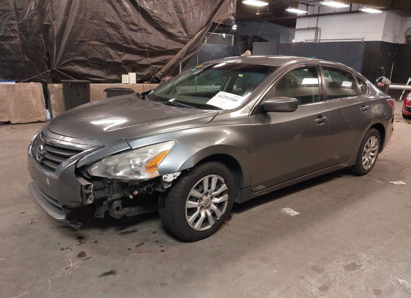 Photo 2 of 2015 Nissan Altima 2.5/2.5 S/2.5 SL/2.5 SV (VIN 1N4AL3AP0FC464735)