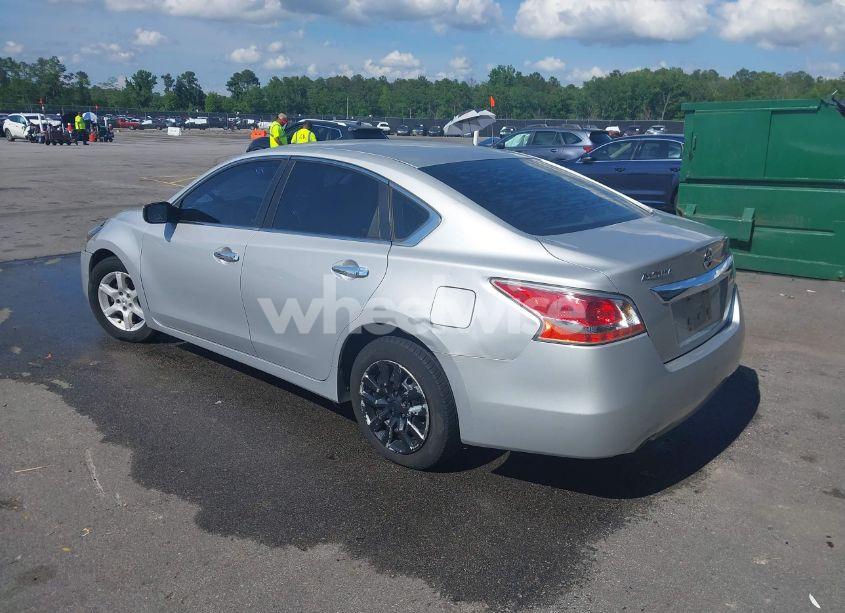 Photo 3 of 2015 Nissan Altima 2.5/2.5 S/2.5 SL/2.5 SV (VIN 1N4AL3AP0FC466288)