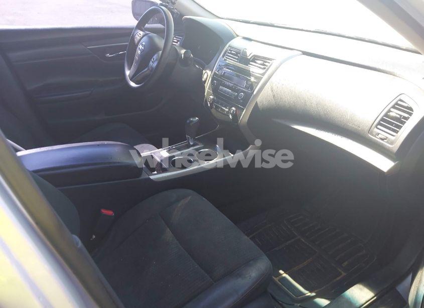 Photo 5 of 2015 Nissan Altima 2.5/2.5 S/2.5 SL/2.5 SV (VIN 1N4AL3AP0FC466288)