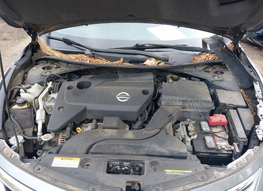 Photo 10 of 2015 Nissan Altima 2.5 S (VIN 1N4AL3AP0FC470714)
