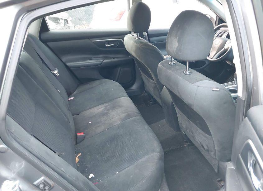 Photo 8 of 2015 Nissan Altima 2.5 S (VIN 1N4AL3AP0FC470714)