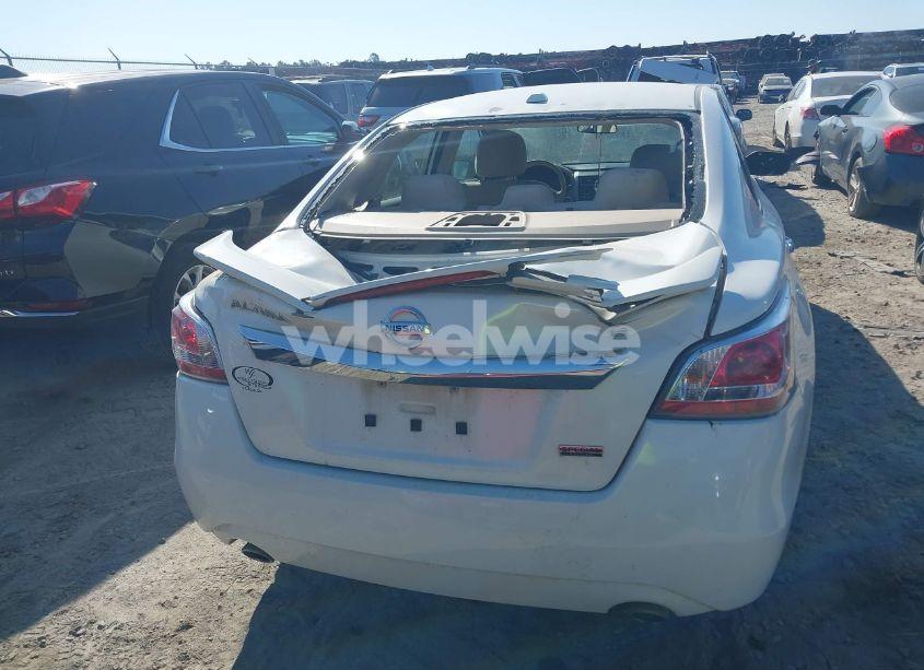 Photo 16 of 2015 Nissan Altima 2.5 S (VIN 1N4AL3AP0FC476853)