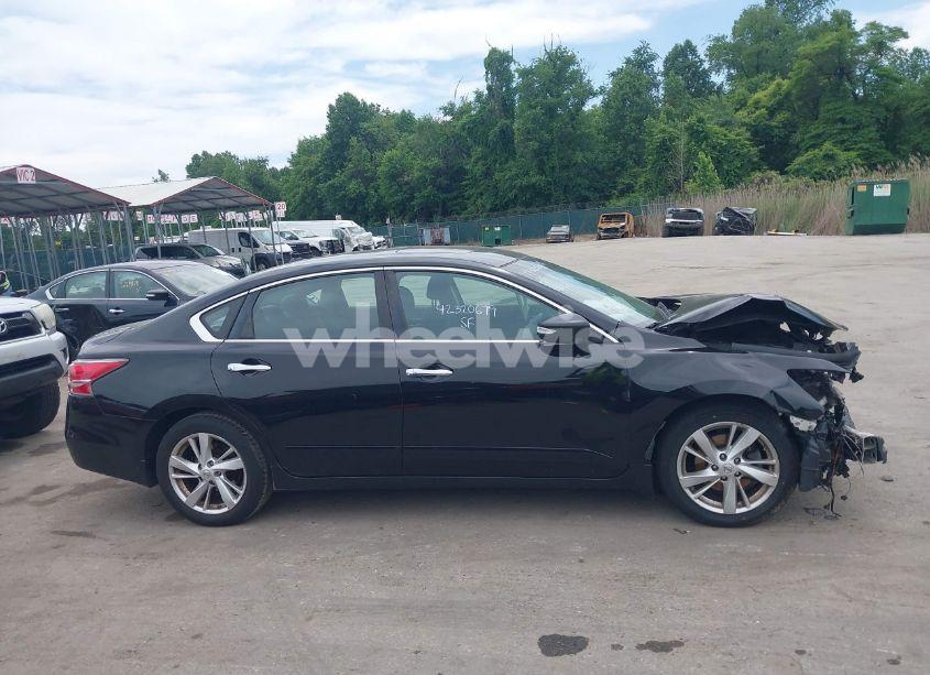 Photo 13 of 2015 Nissan Altima 2.5 SV (VIN 1N4AL3AP0FC486086)