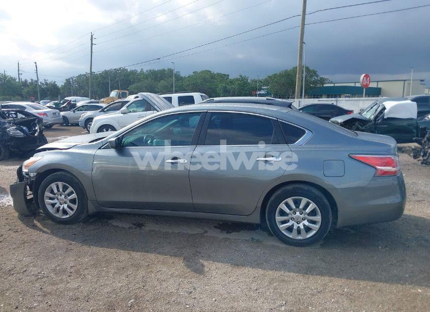 Photo 14 of 2015 Nissan Altima 2.5 S (VIN 1N4AL3AP0FC487996)