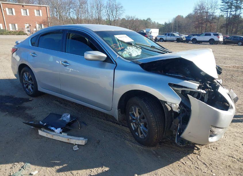 2015 Nissan Altima 2.5 S (VIN 1N4AL3AP0FC491028) main photo