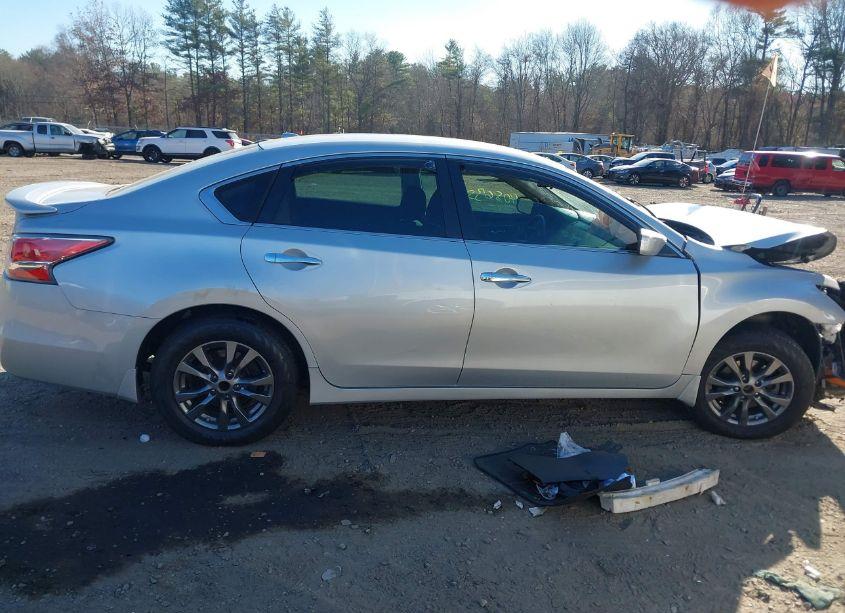 Photo 12 of 2015 Nissan Altima 2.5 S (VIN 1N4AL3AP0FC491028)