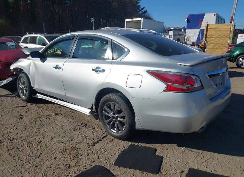 Photo 3 of 2015 Nissan Altima 2.5 S (VIN 1N4AL3AP0FC491028)