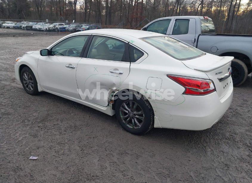 Photo 3 of 2015 Nissan Altima 2.5 S (VIN 1N4AL3AP0FC491224)