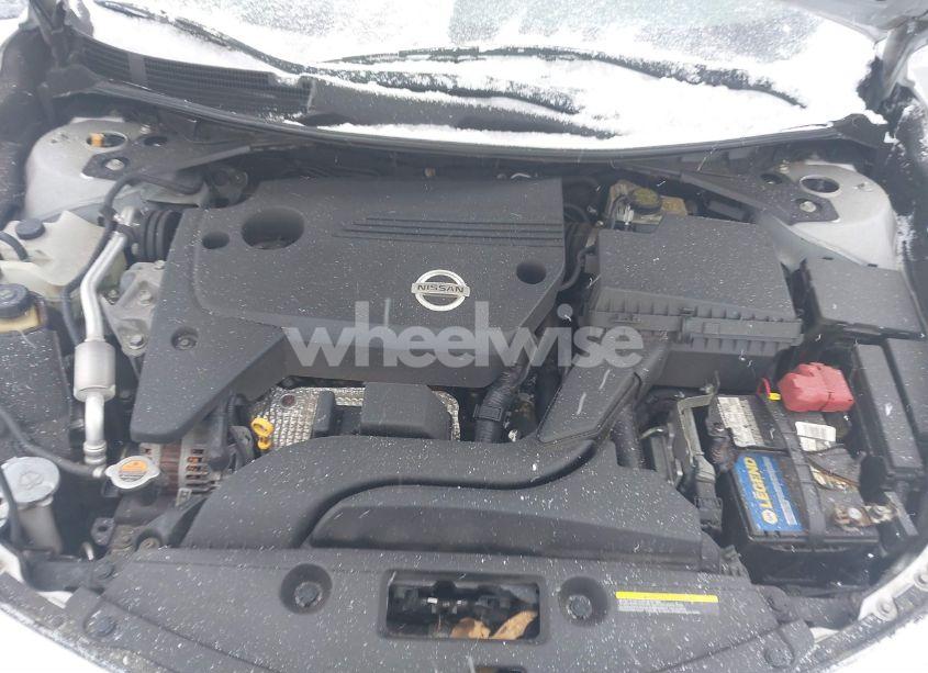 Photo 10 of 2015 Nissan Altima 2.5 S (VIN 1N4AL3AP0FC578072)