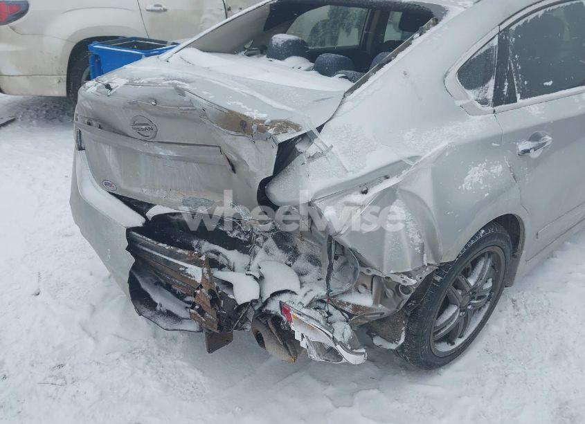 Photo 6 of 2015 Nissan Altima 2.5 S (VIN 1N4AL3AP0FC578072)