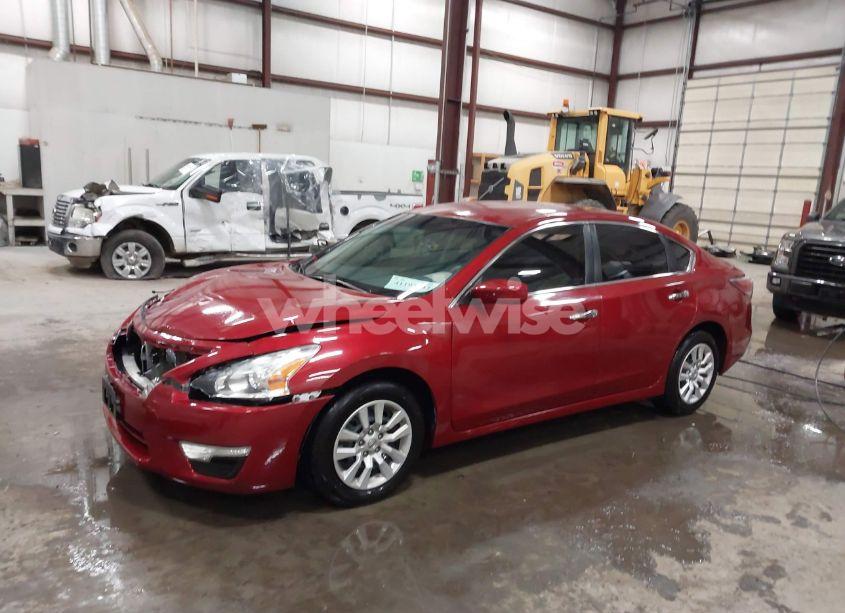 Photo 2 of 2015 Nissan Altima 2.5 (VIN 1N4AL3AP0FC579285)
