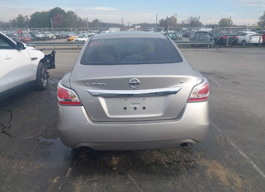 Photo 16 of 2015 Nissan Altima 2.5 S (VIN 1N4AL3AP0FC582512)