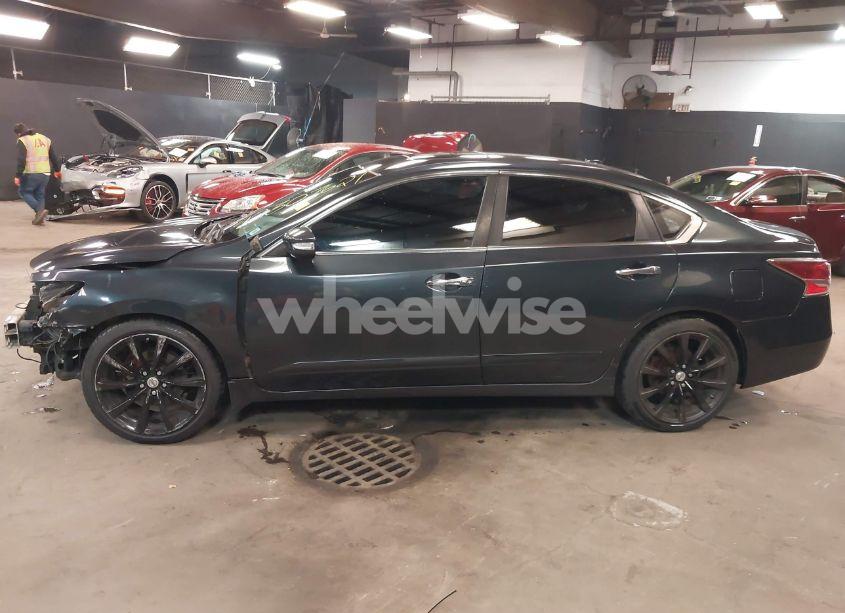 Photo 15 of 2015 Nissan Altima 2.5 SV (VIN 1N4AL3AP0FC593185)