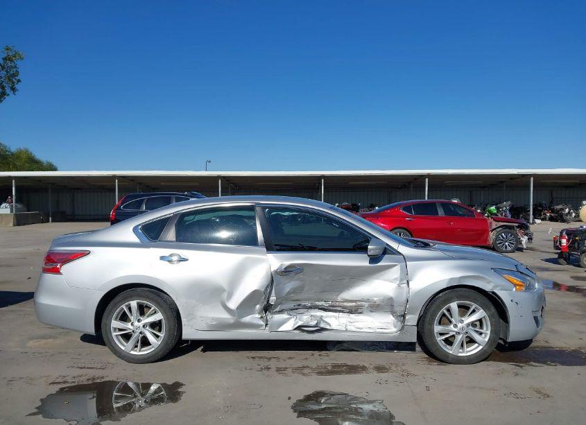 Photo 14 of 2015 Nissan Altima 2.5 SV (VIN 1N4AL3AP0FC593512)