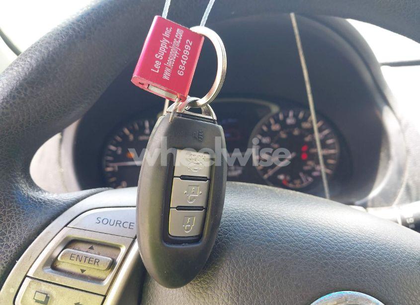 Photo 11 of 2015 Nissan Altima 2.5/2.5 S/2.5 SL/2.5 SV (VIN 1N4AL3AP0FN302625)