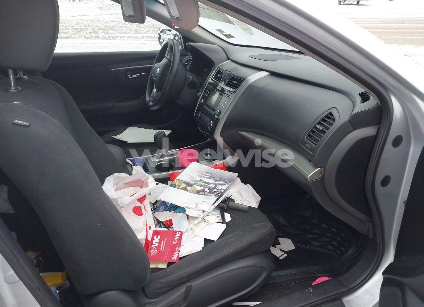 Photo 5 of 2015 Nissan Altima 2.5/2.5 S/2.5 SL/2.5 SV (VIN 1N4AL3AP0FN324592)