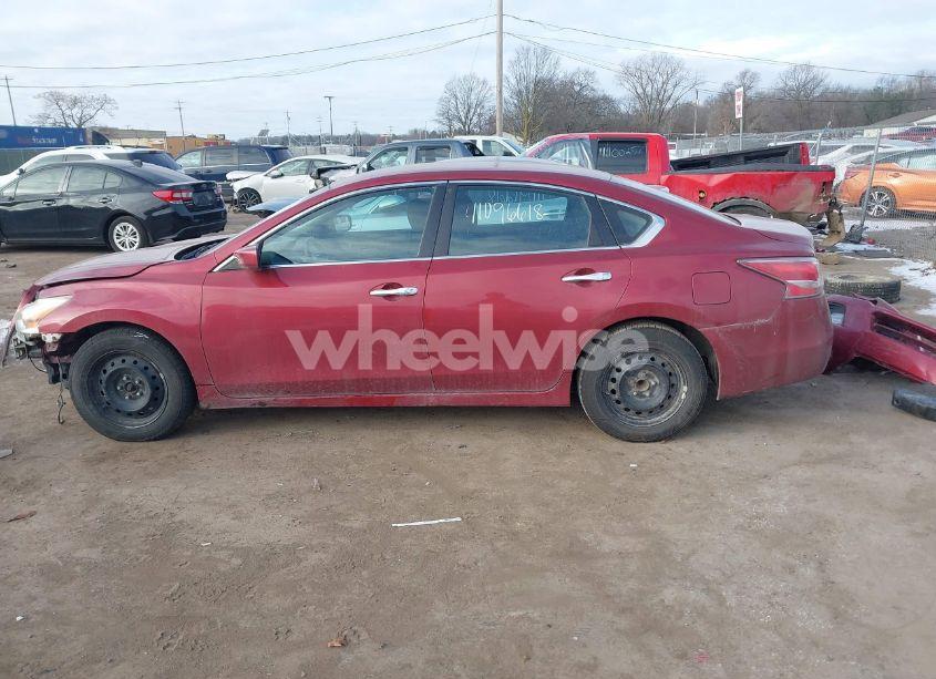 Photo 15 of 2015 Nissan Altima 2.5/2.5 S/2.5 SL/2.5 SV (VIN 1N4AL3AP0FN325998)