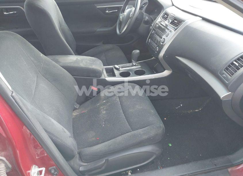 Photo 5 of 2015 Nissan Altima 2.5/2.5 S/2.5 SL/2.5 SV (VIN 1N4AL3AP0FN325998)