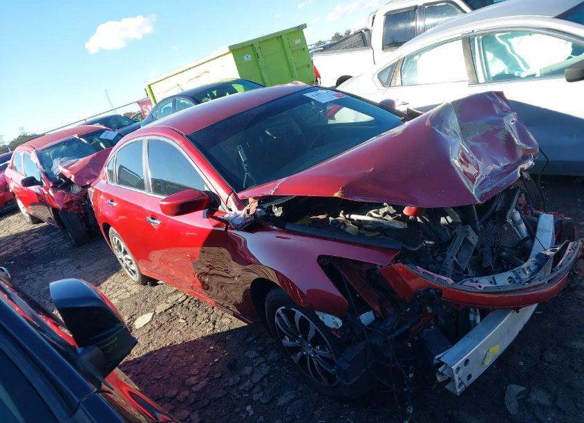 2015 Nissan Altima 2.5/2.5 S/2.5 SL/2.5 SV (VIN 1N4AL3AP0FN333213) main photo