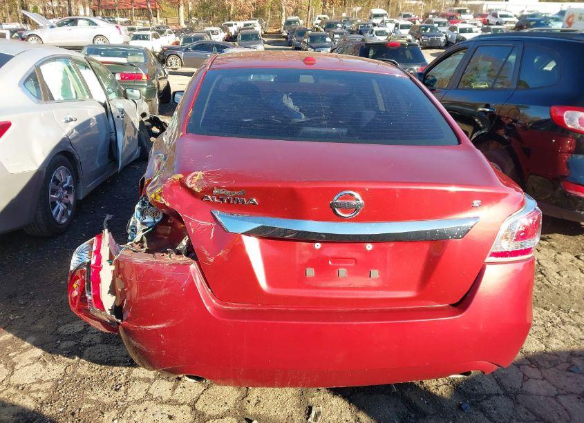 Photo 16 of 2015 Nissan Altima 2.5/2.5 S/2.5 SL/2.5 SV (VIN 1N4AL3AP0FN333213)