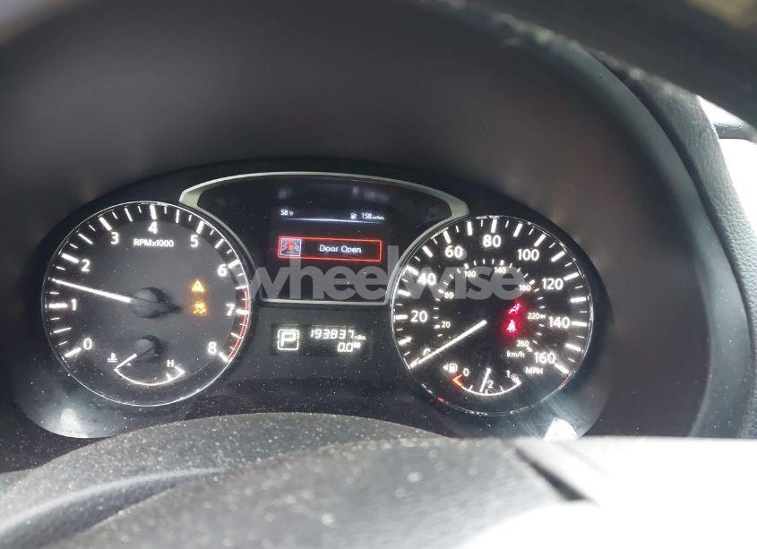 Photo 7 of 2015 Nissan Altima 2.5/2.5 S/2.5 SL/2.5 SV (VIN 1N4AL3AP0FN333647)